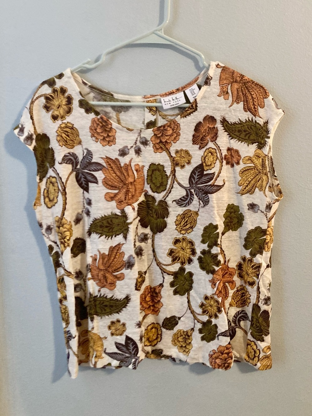 Nicole Miller 100% Linen Floral Short Sleeve Floral Bird Print Top